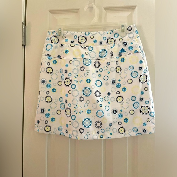 adidas Pants - ADIDAS Clima-Cool Athletic Golf/Tennis  Skort Size 4 NWT